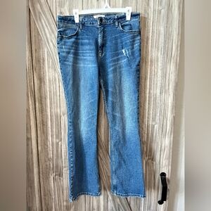 Wrangler blue bootcut jeans in excellent condition. size 12/32.